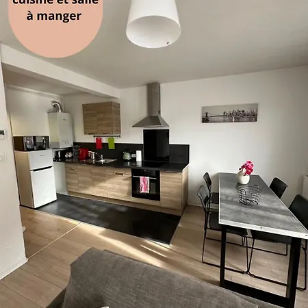 Appartement La Maison Des Pyrénées ! T2 Refait à Neuf